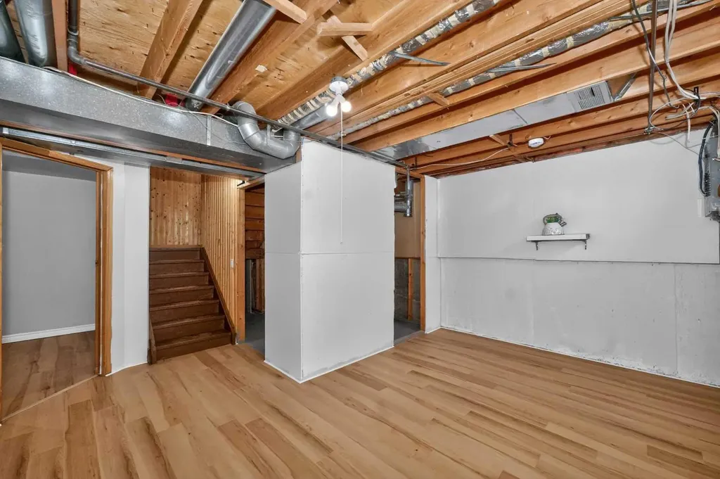75 Templemont Way NE Calgary AB T1Y 5K8