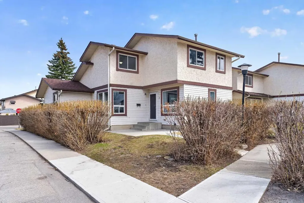 75 Templemont Way NE Calgary AB T1Y 5K8