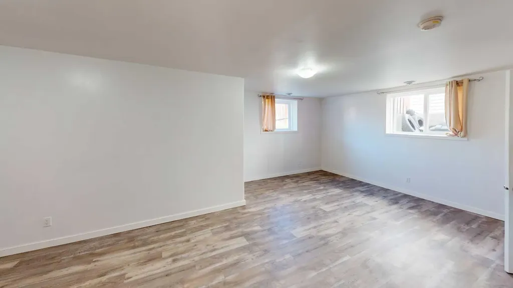 10244 97 Street Sexsmith AB T0H3C0