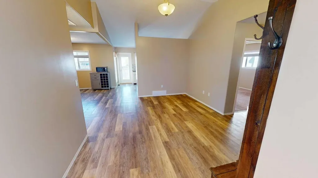 10244 97 Street Sexsmith AB T0H3C0