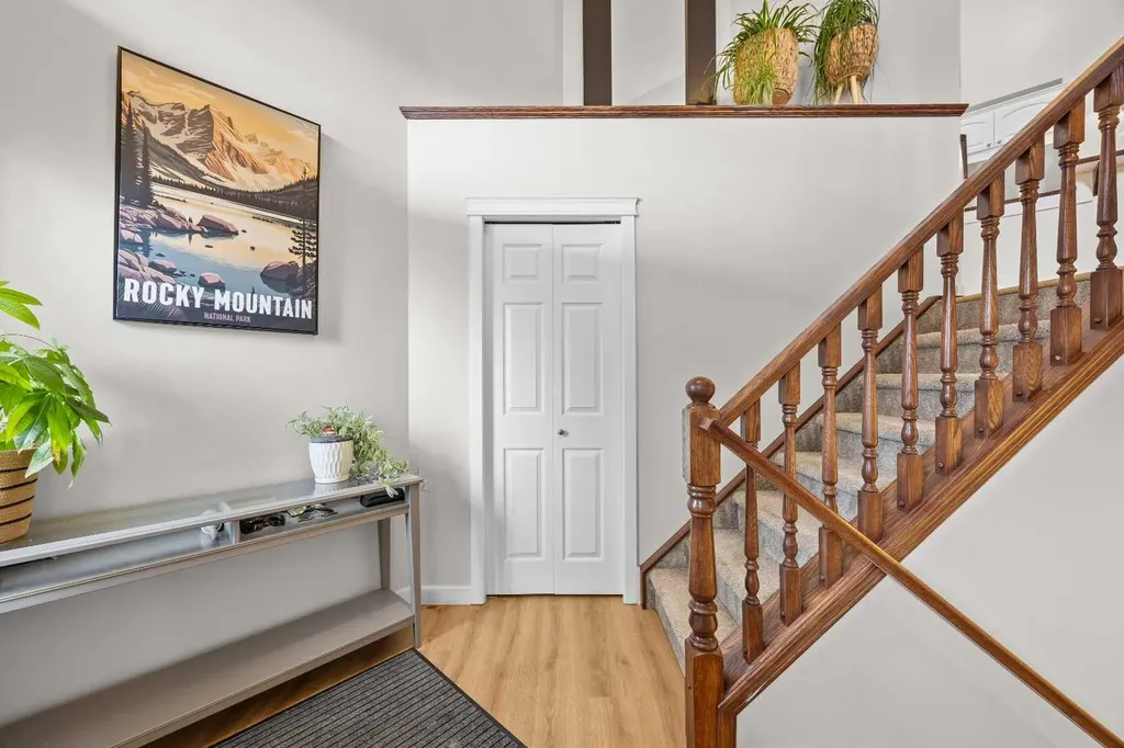 179 Silver Springs Way NW Airdrie AB T4B 2Y3