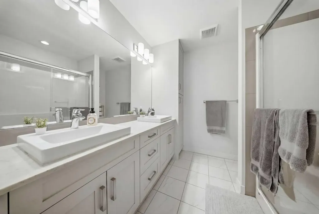 20 Walgrove Walk SE Calgary AB T2X 4L2