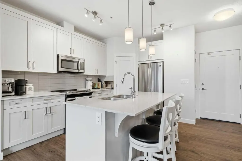 20 Walgrove Walk SE Calgary AB T2X 4L2