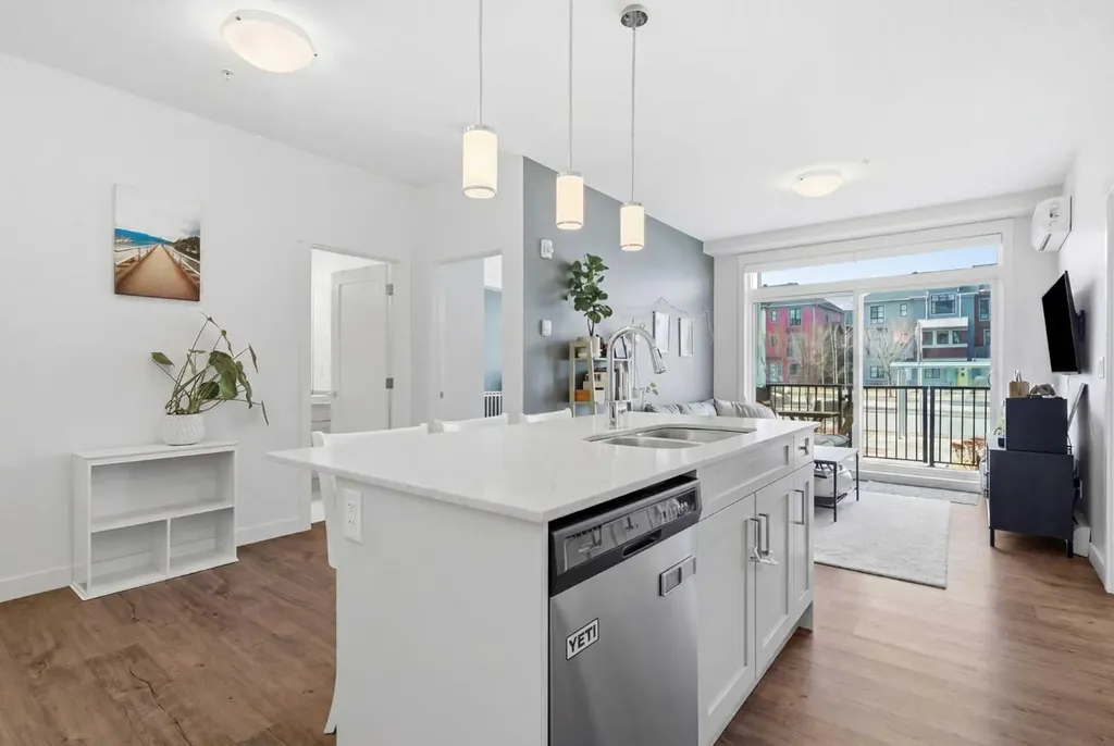 20 Walgrove Walk SE Calgary AB T2X 4L2