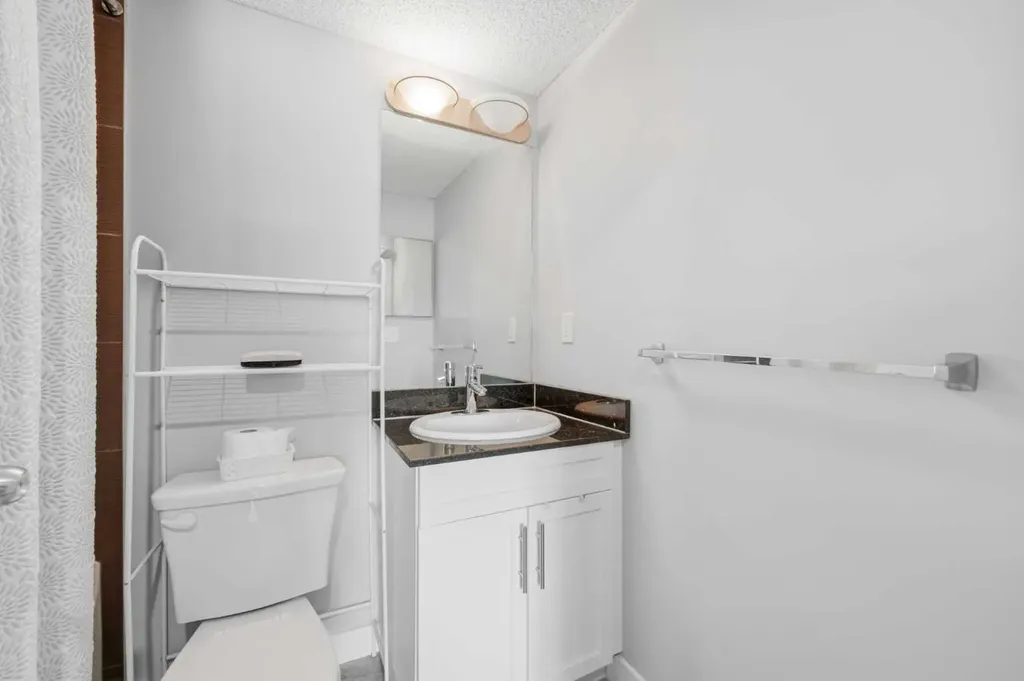 625 Glenbow Drive Cochrane AB T4C 0S7