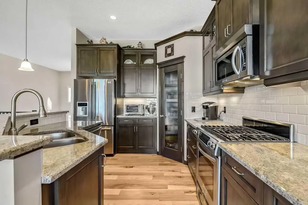 347 Willow Ridge Manor SW Diamond Valley AB T0L 2A0
