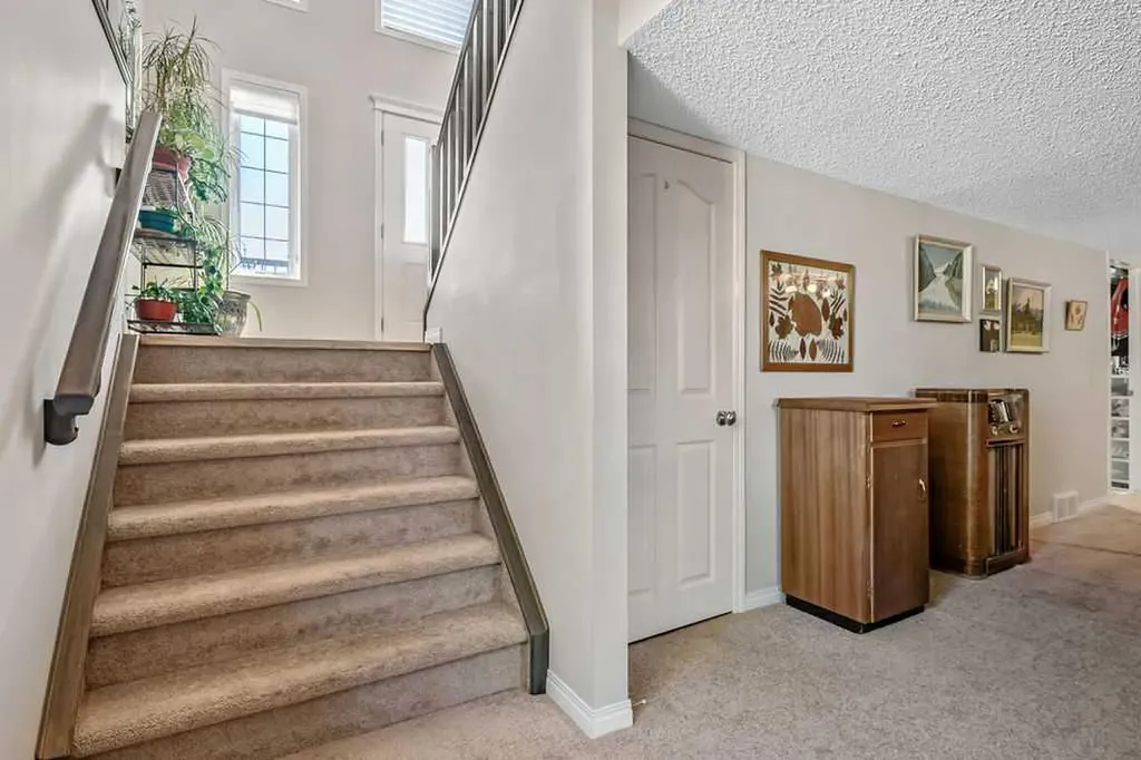 347 Willow Ridge Manor SW Diamond Valley AB T0L 2A0