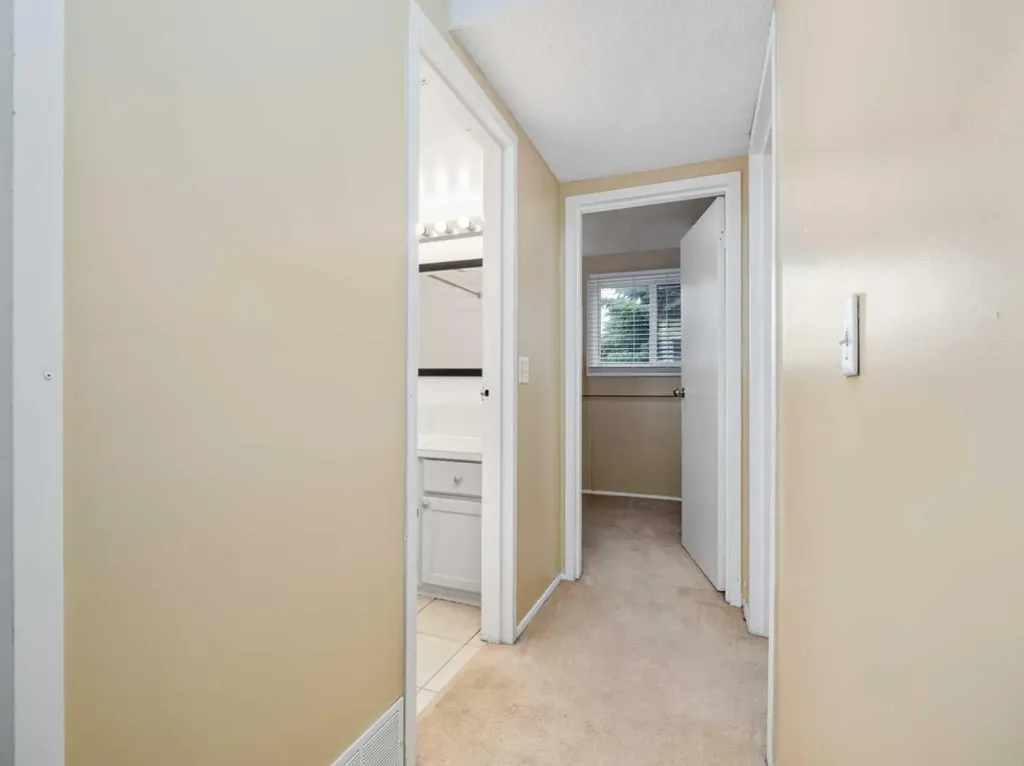 269 Laval Boulevard W Lethbridge AB T1K 4E2