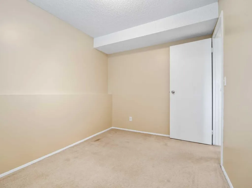 269 Laval Boulevard W Lethbridge AB T1K 4E2