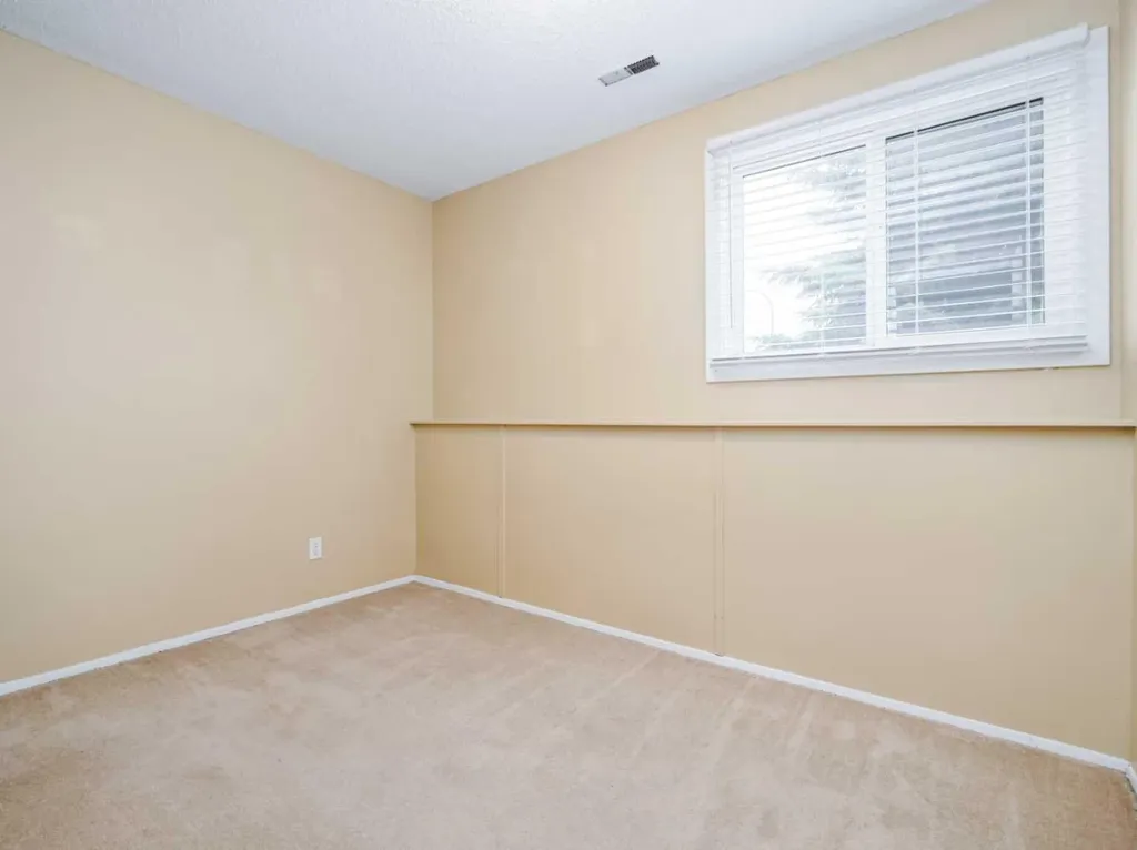 269 Laval Boulevard W Lethbridge AB T1K 4E2