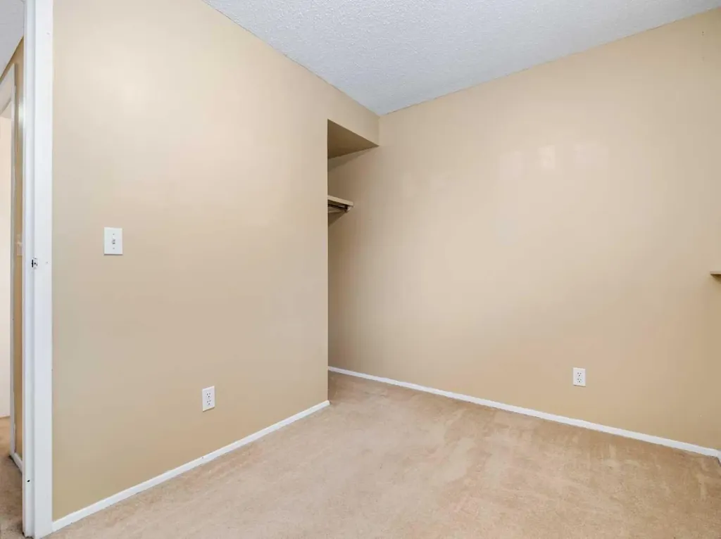 269 Laval Boulevard W Lethbridge AB T1K 4E2