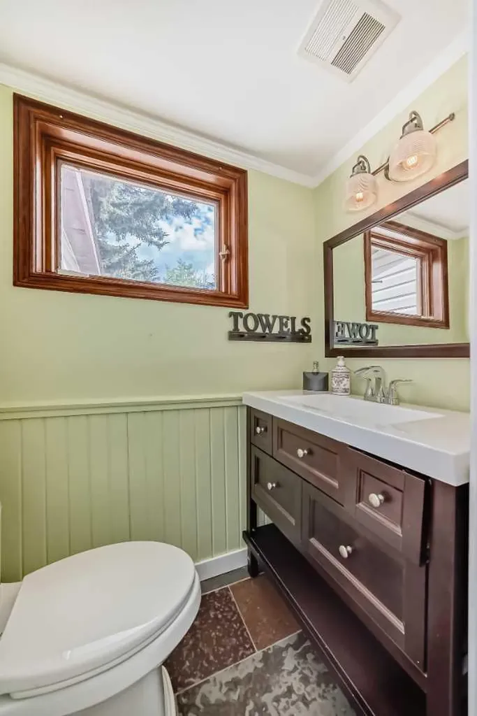 242117 1280 Drive W Rural Foothills County AB T0L 1K0