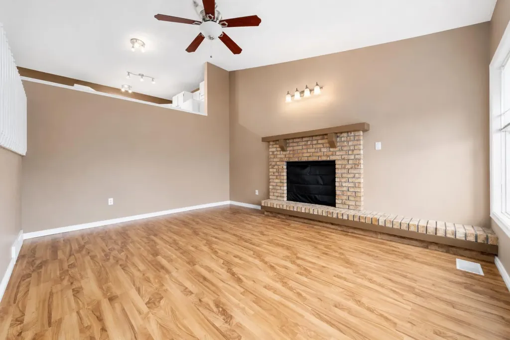 107 Sprague Way SE Medicine Hat AB T1B 3L5