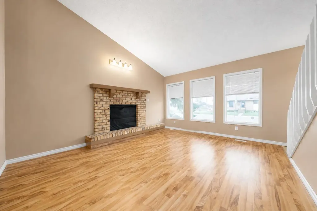 107 Sprague Way SE Medicine Hat AB T1B 3L5