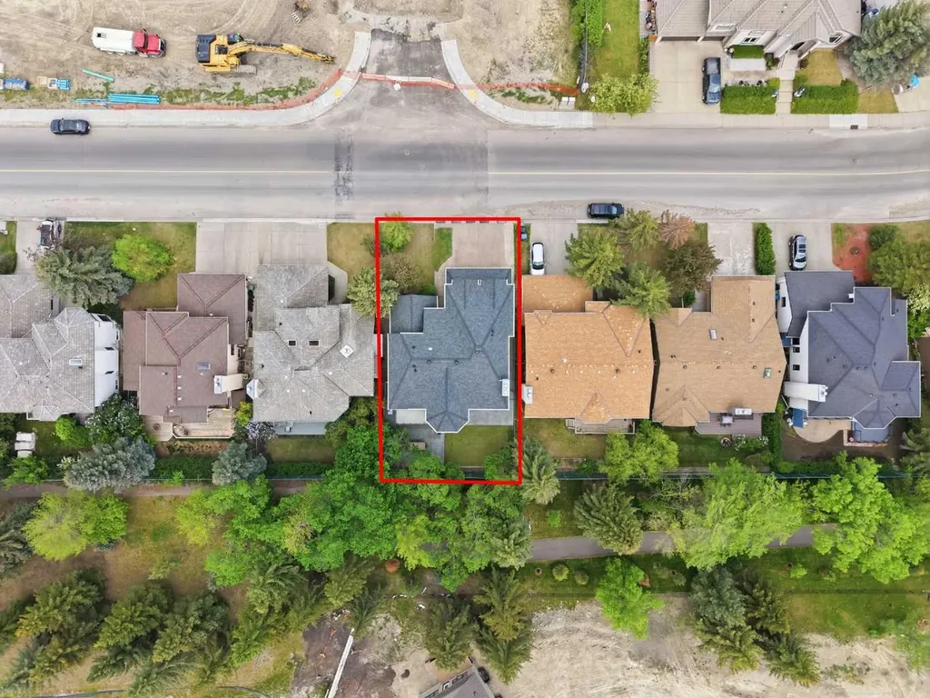 931 Shawnee Drive SW Calgary AB T2Y 2G8