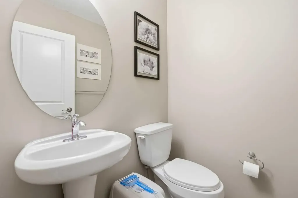 58 Evansridge Crescent NW Calgary AB T3P 0J2
