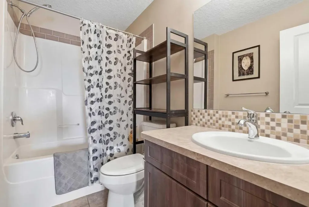 58 Evansridge Crescent NW Calgary AB T3P 0J2