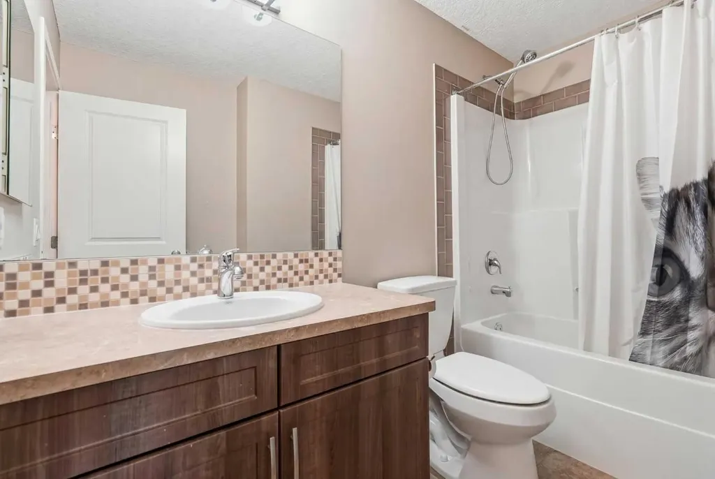 58 Evansridge Crescent NW Calgary AB T3P 0J2