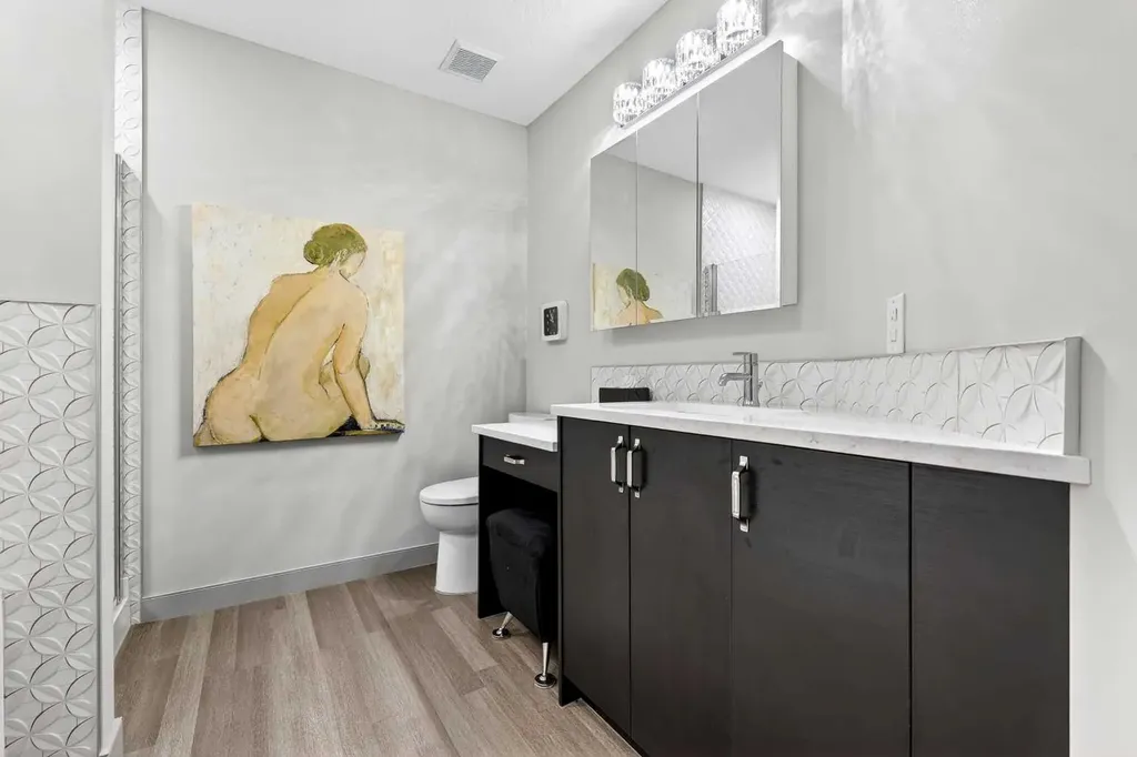 2144 Paliswood Road SW Calgary AB T2V 5K2
