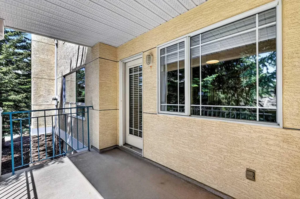 2144 Paliswood Road SW Calgary AB T2V 5K2