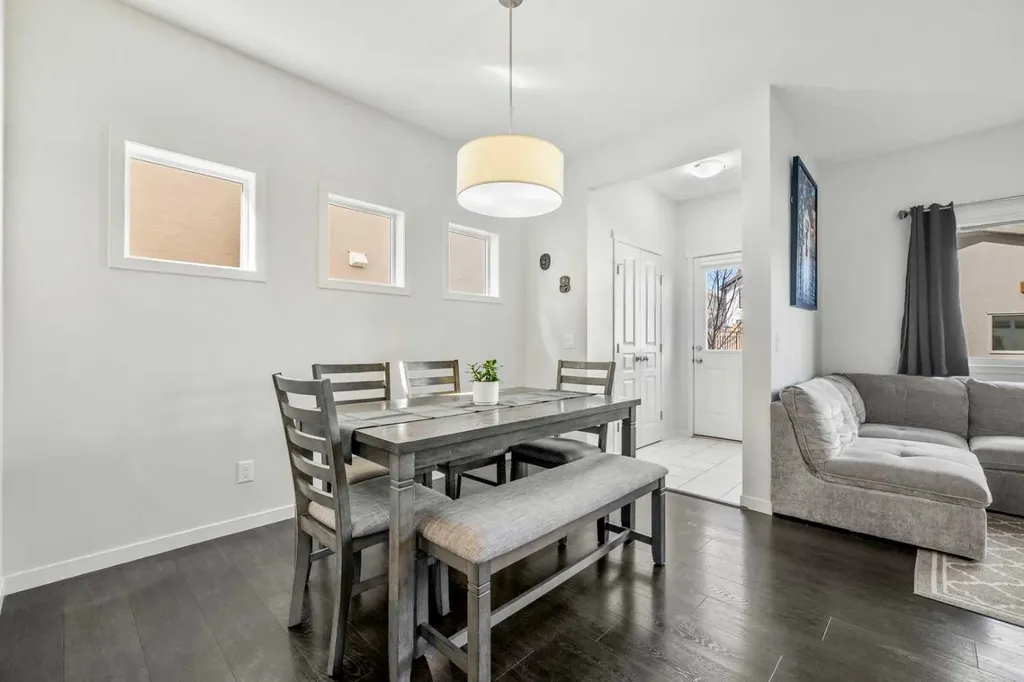 432 Marquis Heights SE Calgary AB T3M 1V1