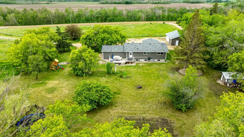 40509 Range Road 234 Rural Lacombe County AB T0C 0Y0