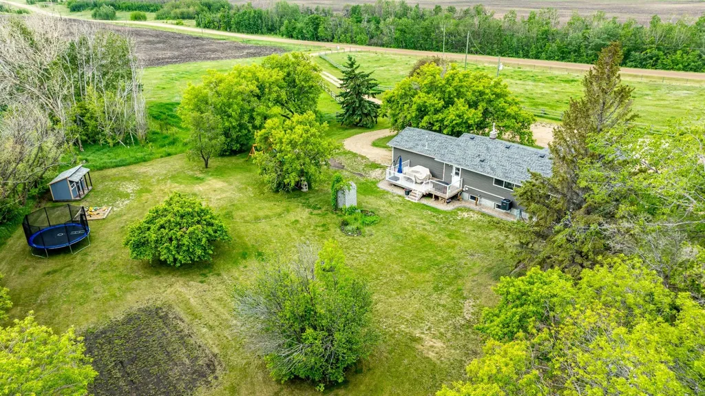40509 Range Road 234 Rural Lacombe County AB T0C 0Y0