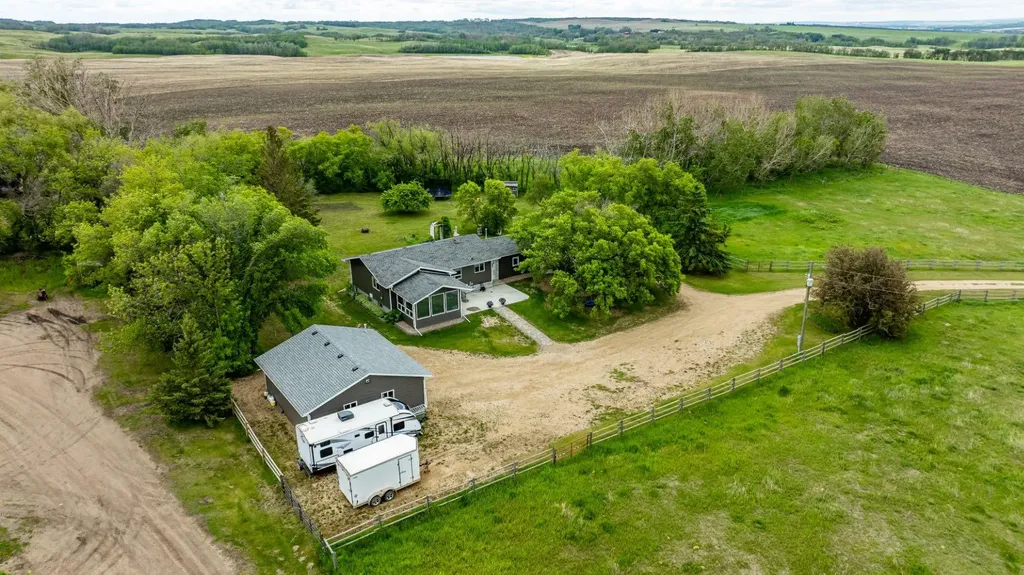 40509 Range Road 234 Rural Lacombe County AB T0C 0Y0