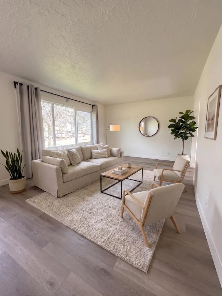 4617 Pleasantview Drive High Prairie AB T0G 1E0