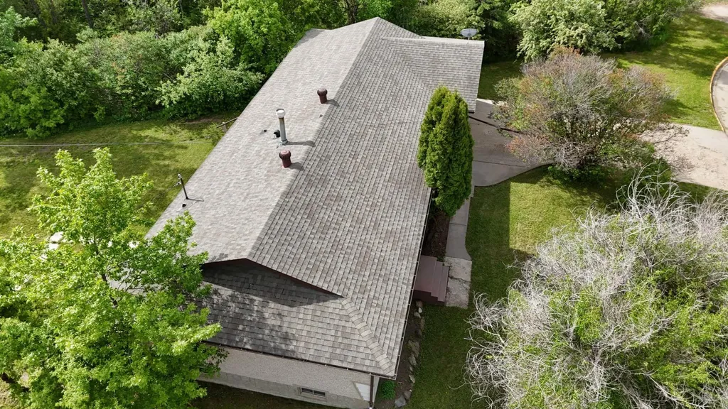 4617 Pleasantview Drive High Prairie AB T0G 1E0