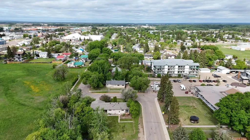 4617 Pleasantview Drive High Prairie AB T0G 1E0