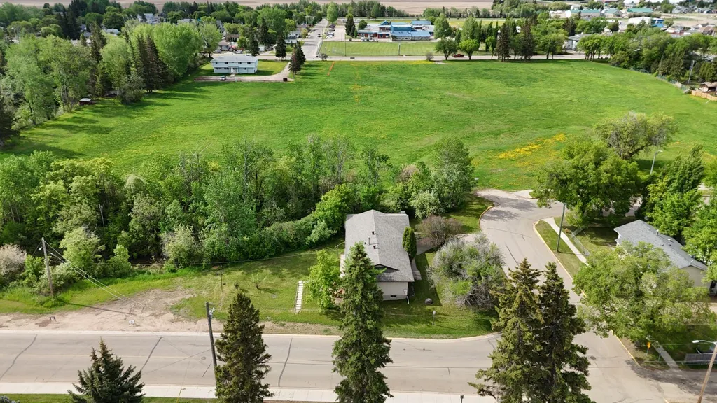 4617 Pleasantview Drive High Prairie AB T0G 1E0