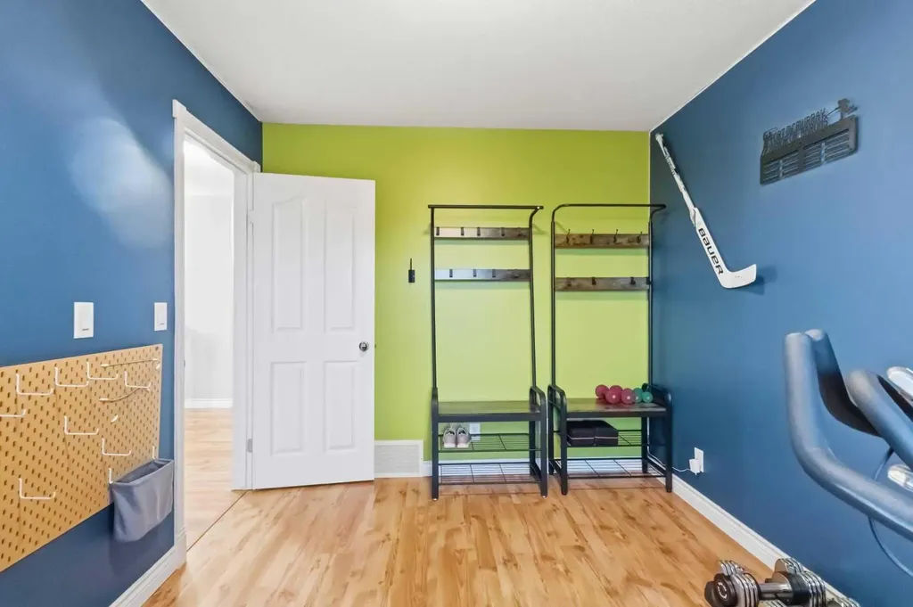 112 Saline Creek Way Fort Mcmurray AB T9K 2V4