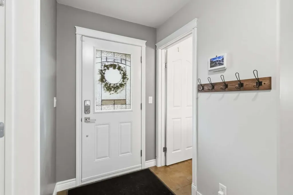 112 Saline Creek Way Fort Mcmurray AB T9K 2V4