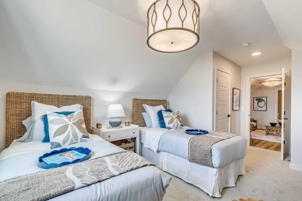 34 Amblefield Common NW Calgary AB T3P2L7