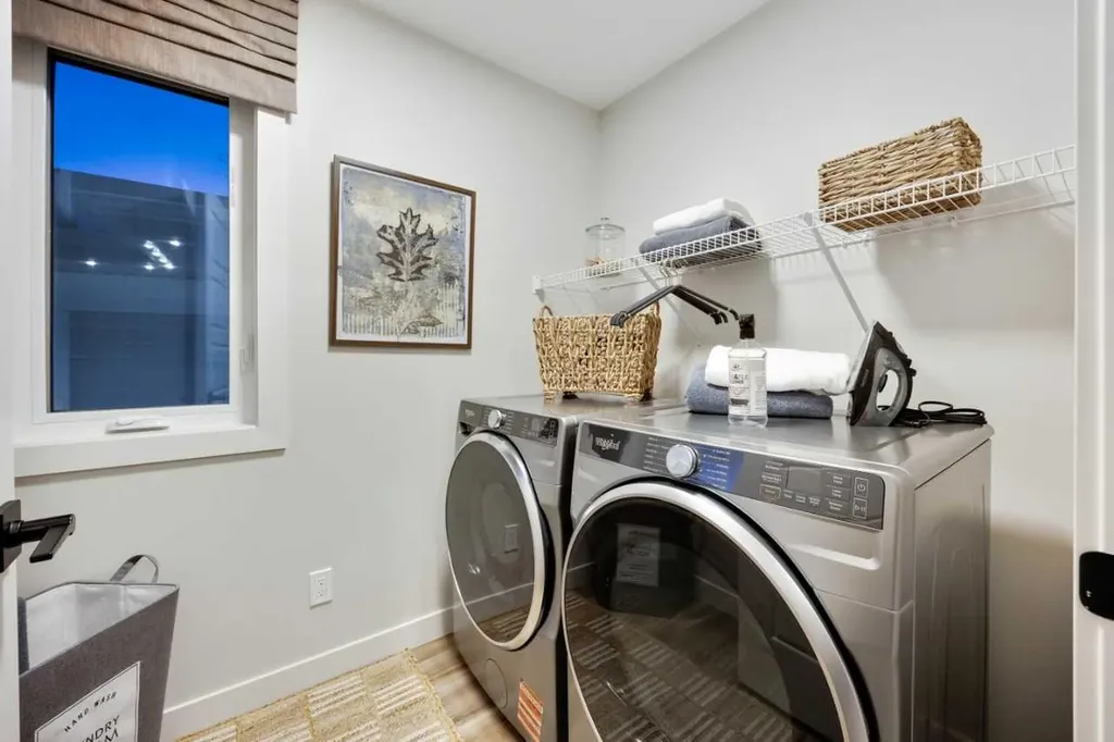 34 Amblefield Common NW Calgary AB T3P2L7