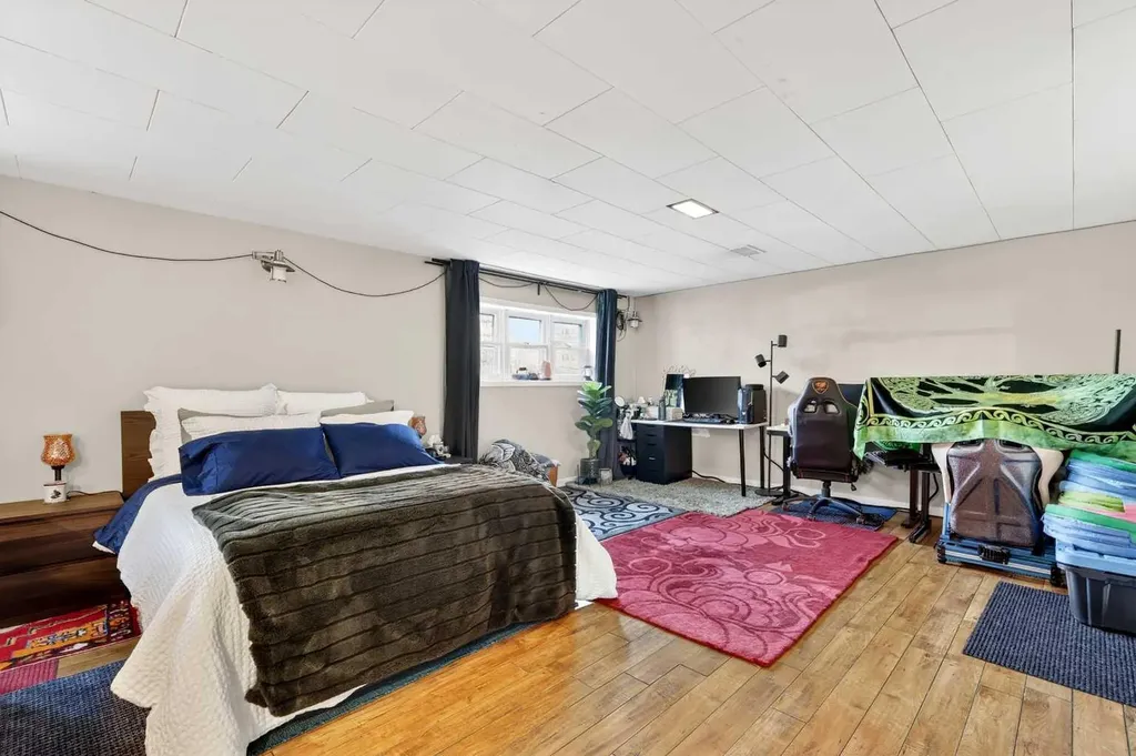 301 46 Avenue SW Calgary AB T2S 1B5