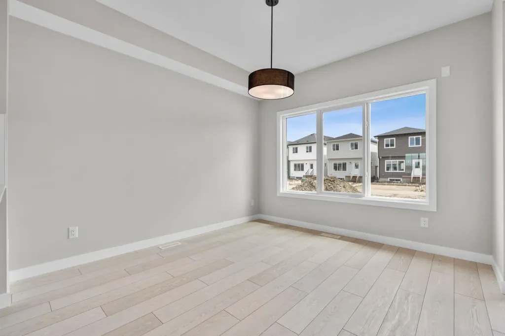 9989 Huxbury Drive NE Calgary AB T2A 8C3
