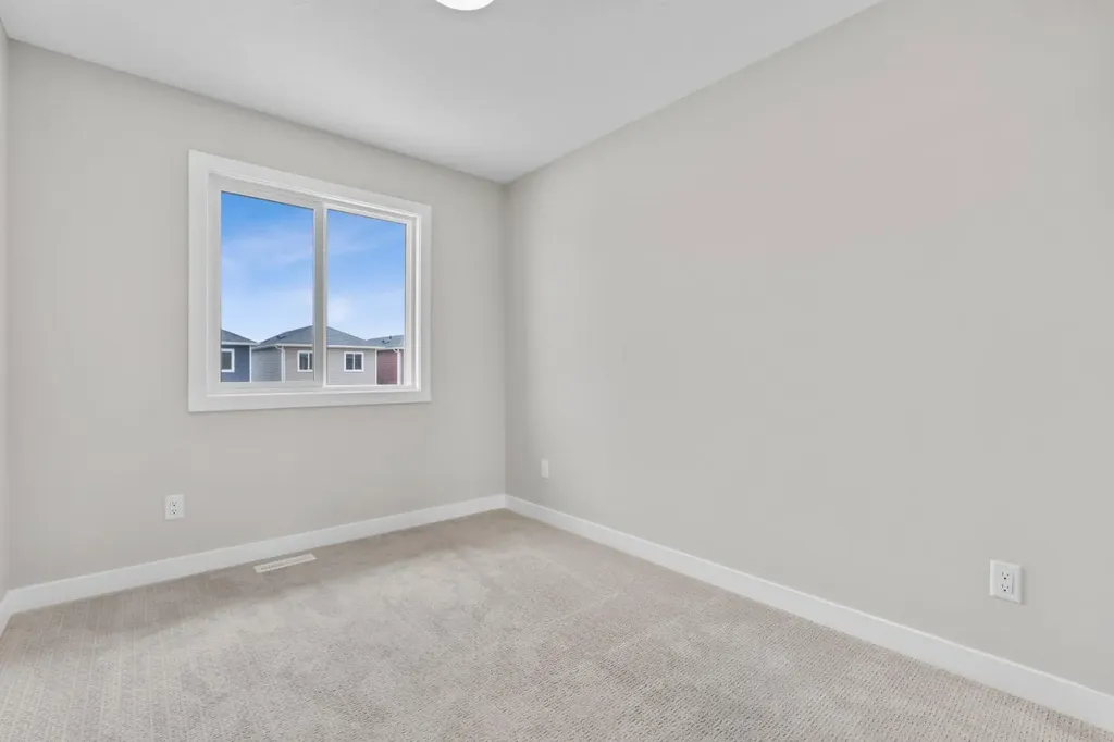 9989 Huxbury Drive NE Calgary AB T2A 8C3