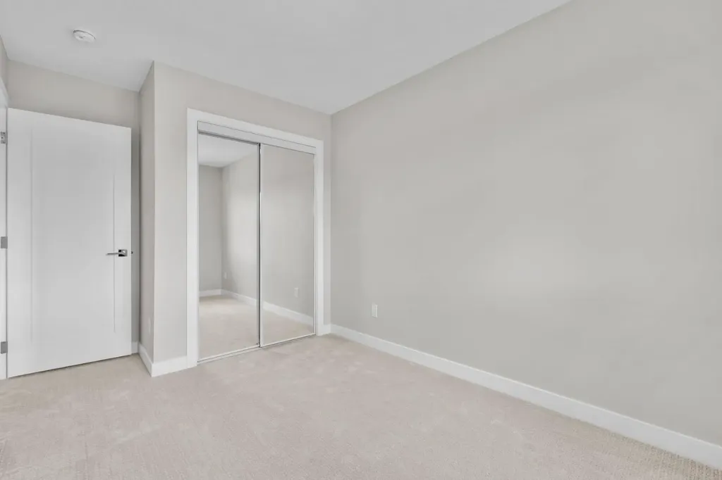 9989 Huxbury Drive NE Calgary AB T2A 8C3