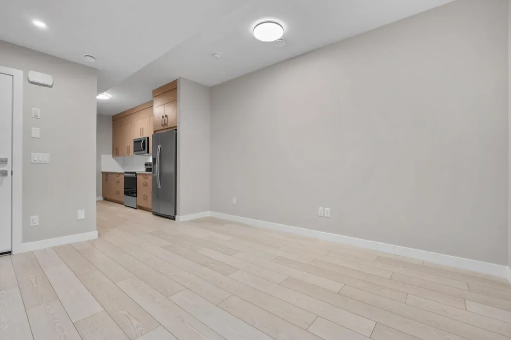 9989 Huxbury Drive NE Calgary AB T2A 8C3