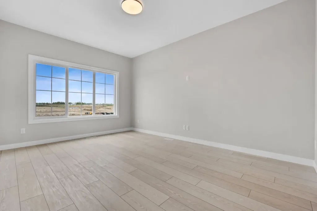 9989 Huxbury Drive NE Calgary AB T2A 8C3