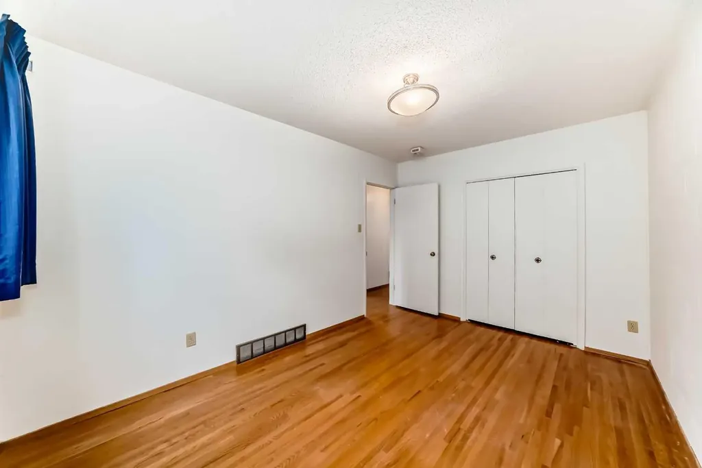1106 Ninga Road NW Calgary AB T2K2P1