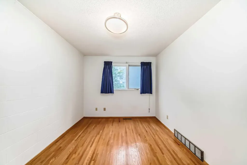 1106 Ninga Road NW Calgary AB T2K2P1