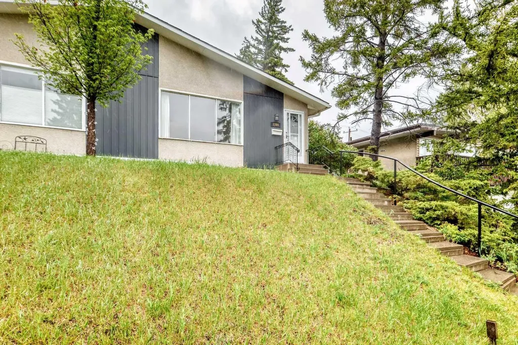 1106 Ninga Road NW Calgary AB T2K2P1