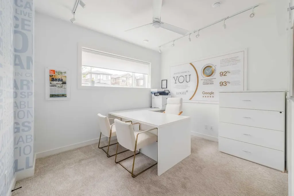59 Lucas Way NW Calgary AB T3P 2C7