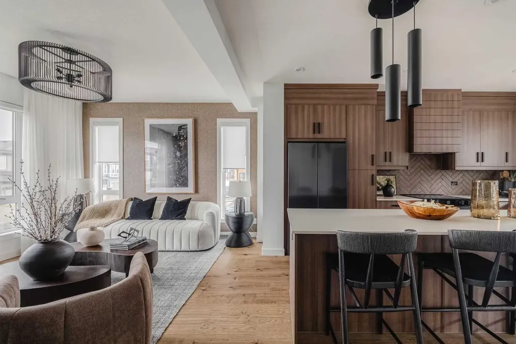 59 Lucas Way NW Calgary AB T3P 2C7