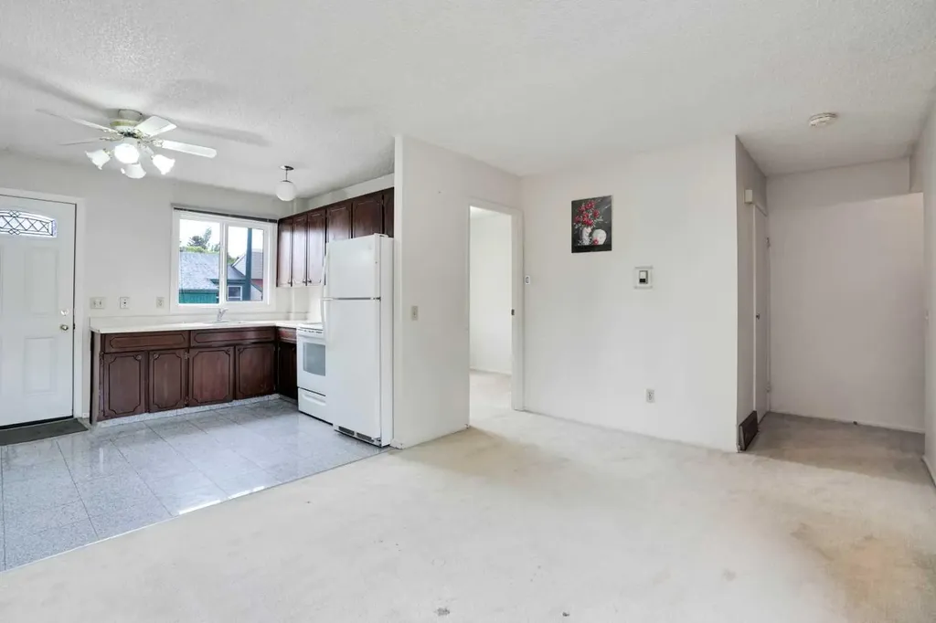 1104 53c Street SE Calgary AB t2a1w4