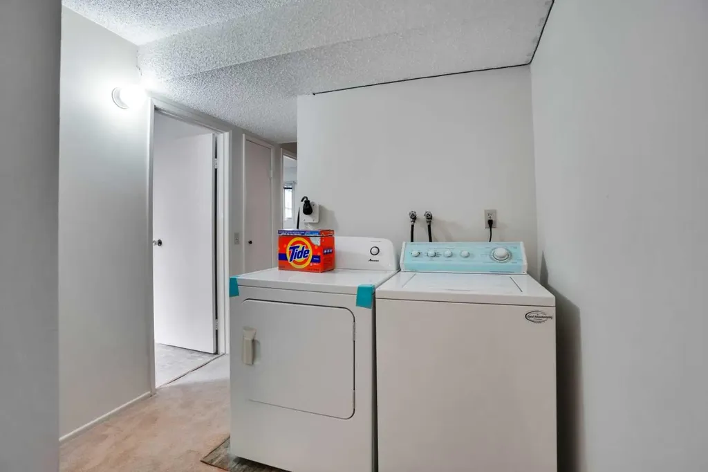 1104 53c Street SE Calgary AB t2a1w4