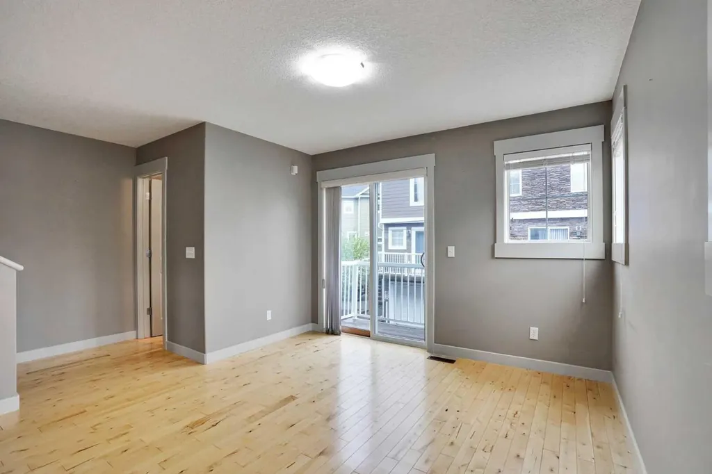 124 Lavender Link Chestermere AB T1X 0E6